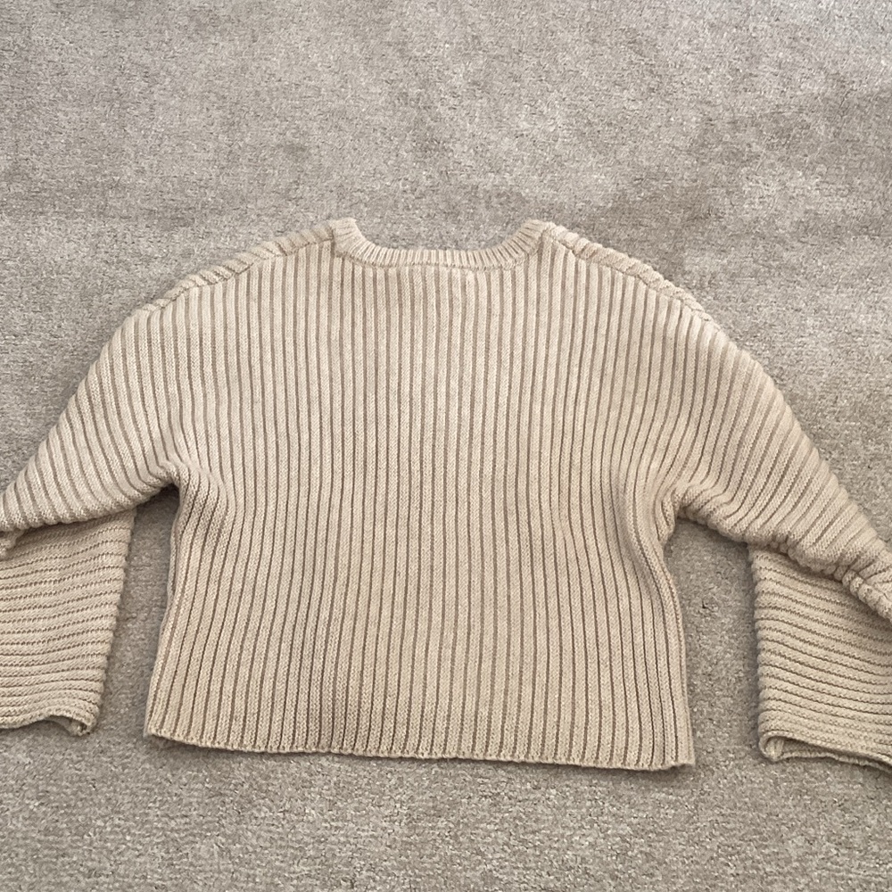 Industry Elegant Beige Ribbed Sweater medium - Picture 4 of 5